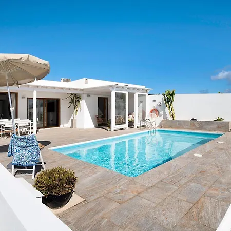 Вилла El Ancla *