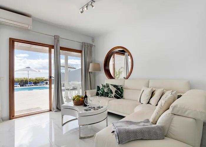 فيلة El Ancla بلايا بلانكا