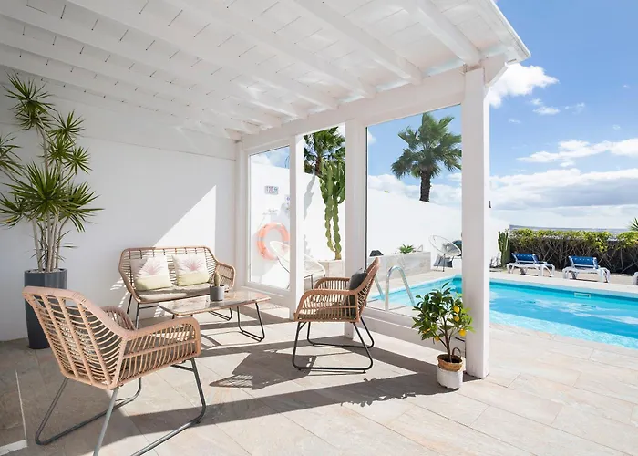 El Ancla فيلة بلايا بلانكا